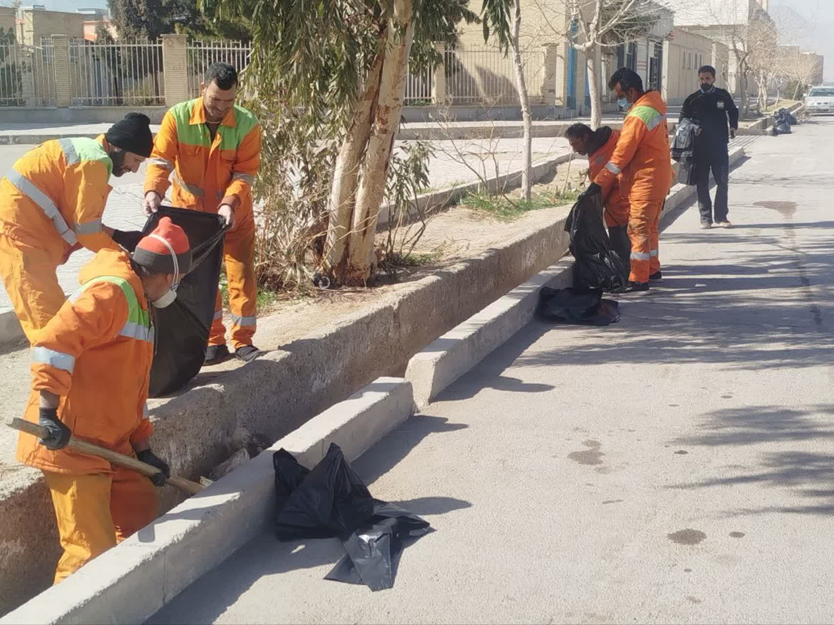 تداوم-اجرای-طرح‌های-خدمات-شهری-و-عمرانی-شهرداری-بهارستان-در-آستانه-بهار-و-ماه-مبارک-رمضان