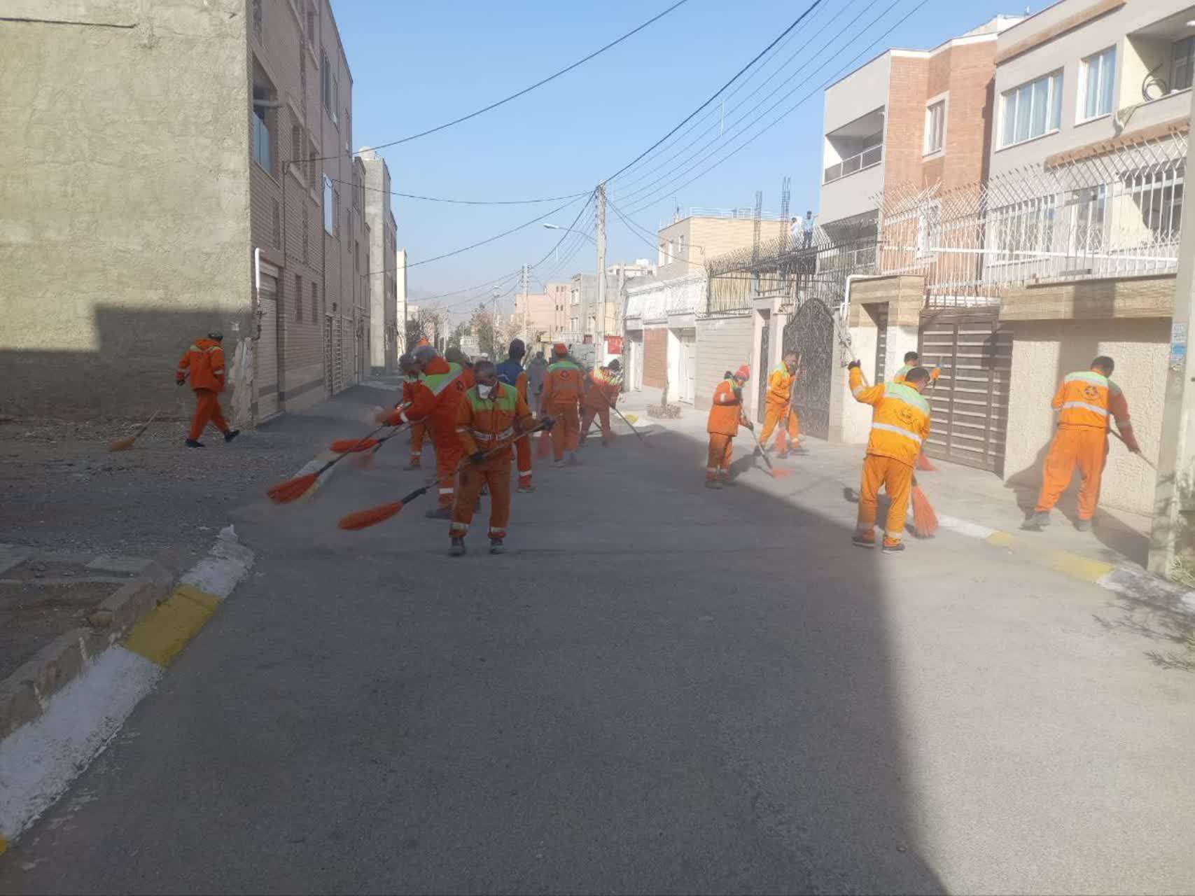 تداوم-اجرای-طرح‌های-خدمات-شهری-و-عمرانی-شهرداری-بهارستان-در-آستانه-بهار-و-ماه-مبارک-رمضان