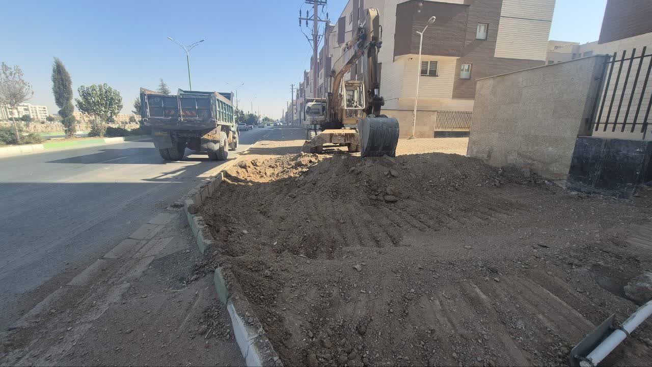 گام-دوم-پیشرفت-و-عدالت-در-بهارستان؛-اجرای-طرح‌های-عمرانی،-زیباسازی-و-نوسازی-ناوگان-حمل‌ونقل