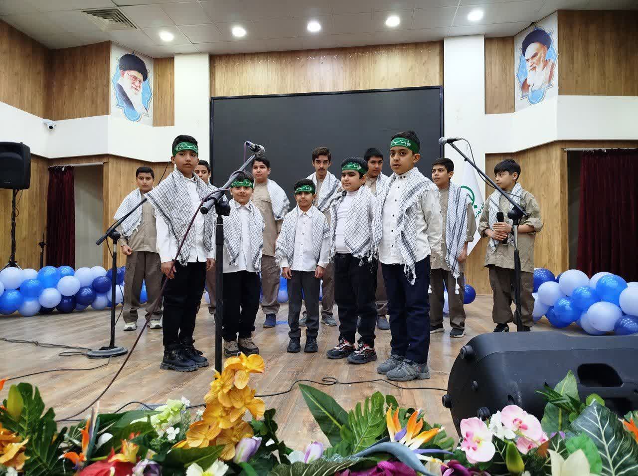 جشنواره-سرود-فجر-ویژه-پسران-با-حضور-گروه‌های-سرود-مدارس-و-مراکز-فرهنگی