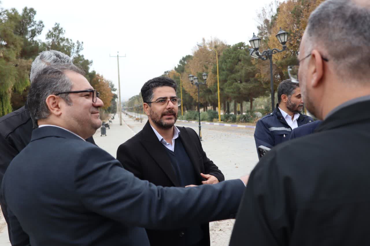 آغاز-همکاری‌های-جدید-برای-توسعه-گردشگری؛-بازدید-مدیرکل-میراث‌فرهنگی-از-بهارستان-نوید-طرح‌های-آینده