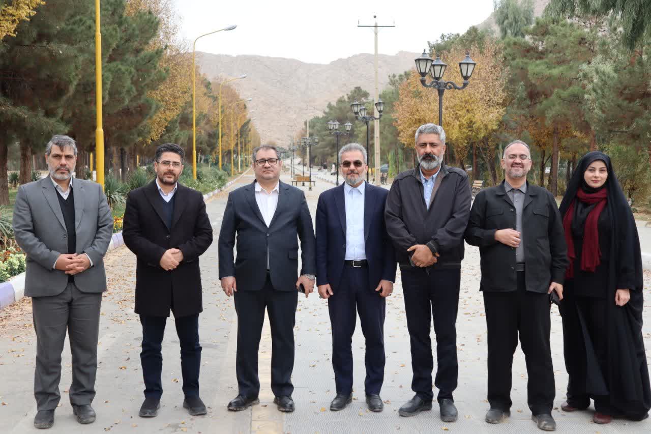 آغاز-همکاری‌های-جدید-برای-توسعه-گردشگری؛-بازدید-مدیرکل-میراث‌فرهنگی-از-بهارستان-نوید-طرح‌های-آینده