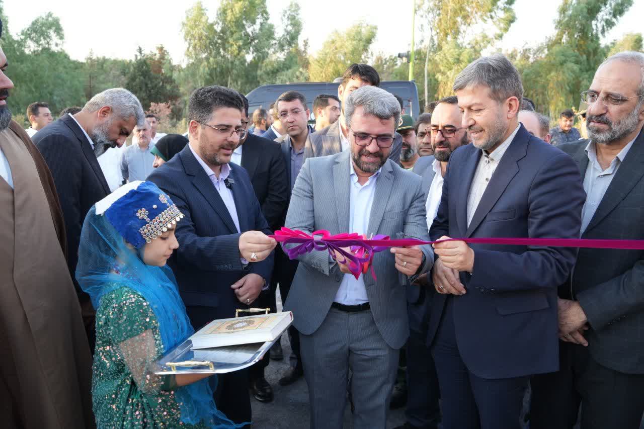 گام-نخست-مسیر-پیشرفت-و-عدالت-در-بهارستان؛-افتتاح-و-کلنگ‌زنی-پروژه‌های-بزرگ-با-حضور-استاندار-اصفهان
