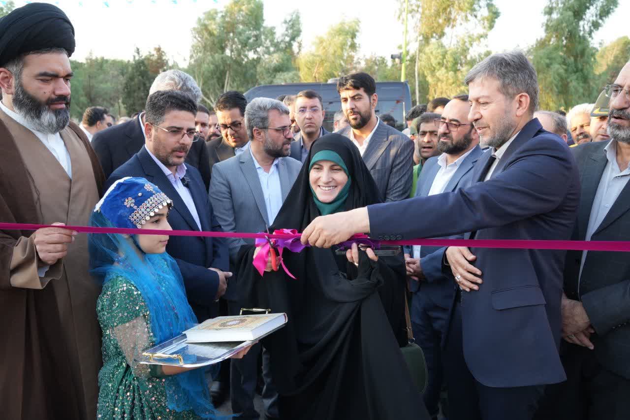 گام-نخست-مسیر-پیشرفت-و-عدالت-در-بهارستان؛-افتتاح-و-کلنگ‌زنی-پروژه‌های-بزرگ-با-حضور-استاندار-اصفهان