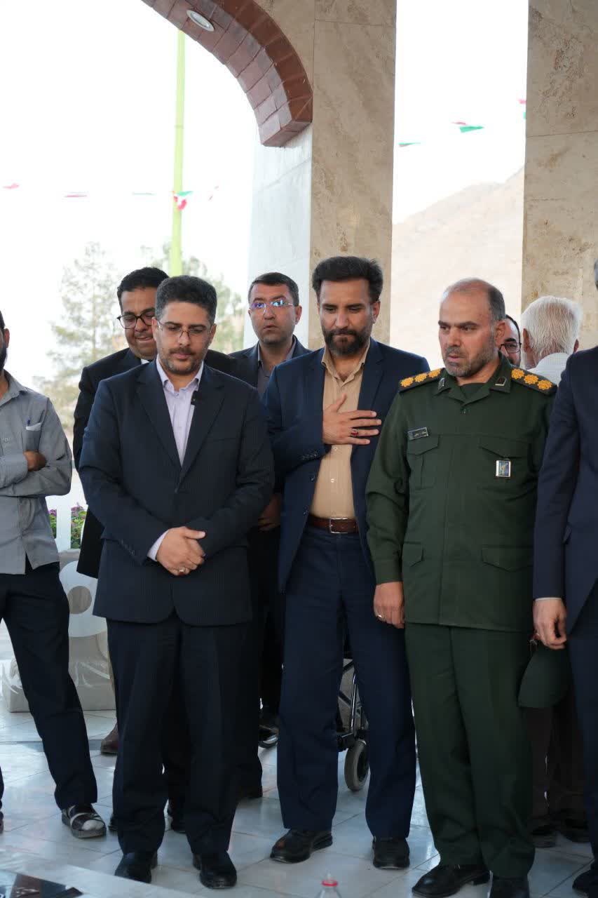 گام-نخست-مسیر-پیشرفت-و-عدالت-در-بهارستان؛-افتتاح-و-کلنگ‌زنی-پروژه‌های-بزرگ-با-حضور-استاندار-اصفهان