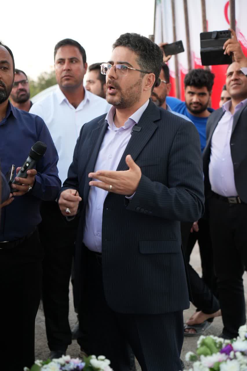گام-نخست-مسیر-پیشرفت-و-عدالت-در-بهارستان؛-افتتاح-و-کلنگ‌زنی-پروژه‌های-بزرگ-با-حضور-استاندار-اصفهان