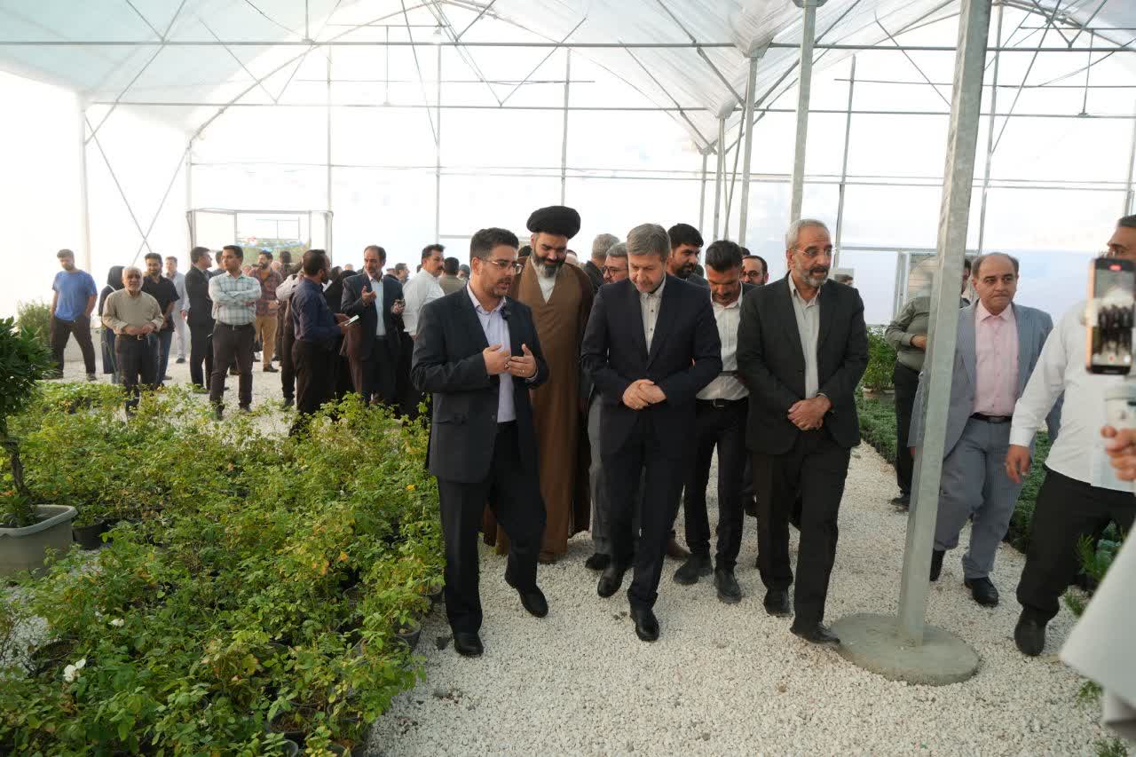 گام-نخست-مسیر-پیشرفت-و-عدالت-در-بهارستان؛-افتتاح-و-کلنگ‌زنی-پروژه‌های-بزرگ-با-حضور-استاندار-اصفهان