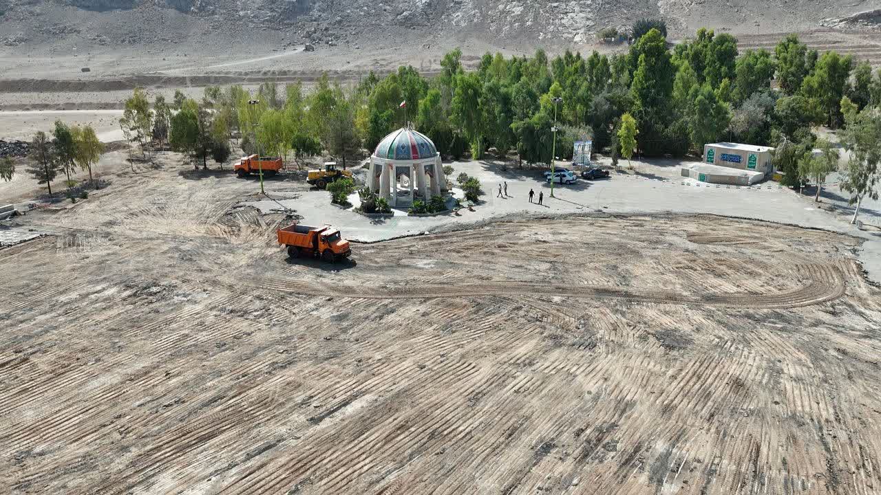 عملیات-عمرانی-پروژه-یادمان-گلزار-شهدای-گمنام-شهر-بهارستان--و-باغ-جوان-توسط-شهرداری-بهارستان