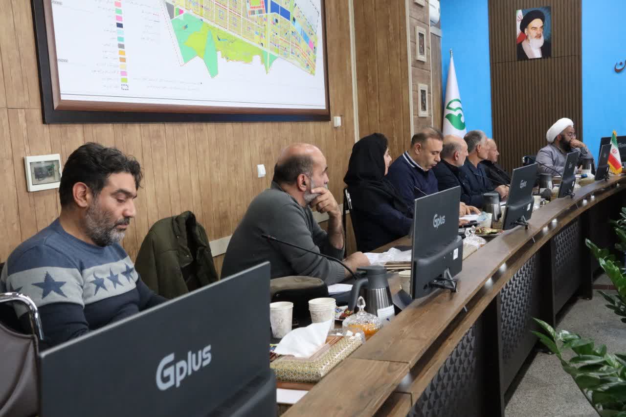نشست-مشترک-شهرداری-و-مراکز-خیریه-بهارستان-با-محوریت-رفع-نیازها-و-چالش‌ها