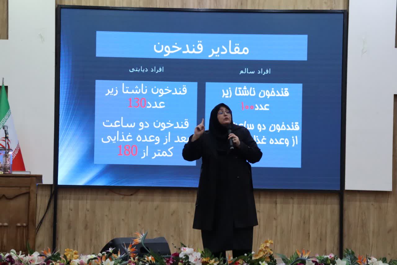 جشن-بزرگ-روز-مادر-در-تالار-نور-شهرداری-بهارستان-برگزار-شد