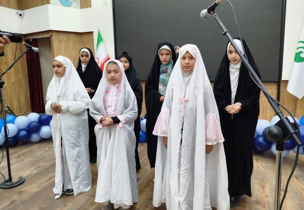 برگزاری-جشنواره-سرود-فجر-ویژه-دختران-در-بهارستان