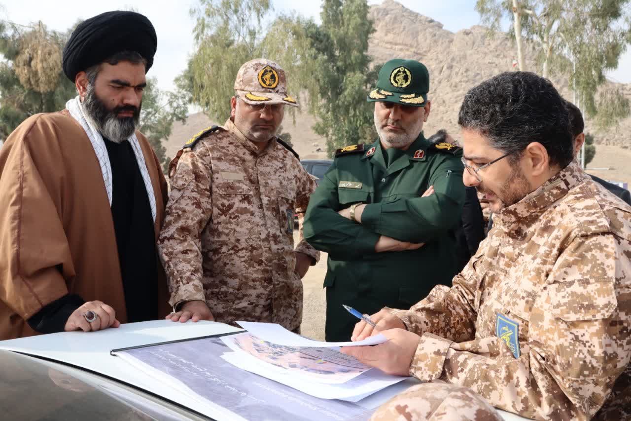 بازدید-سردار-هاشمی‌پور-و-مسئولان-شهرستان-از-پروژه-صحن-بزرگ-شهدای-گمنام-بهارستان