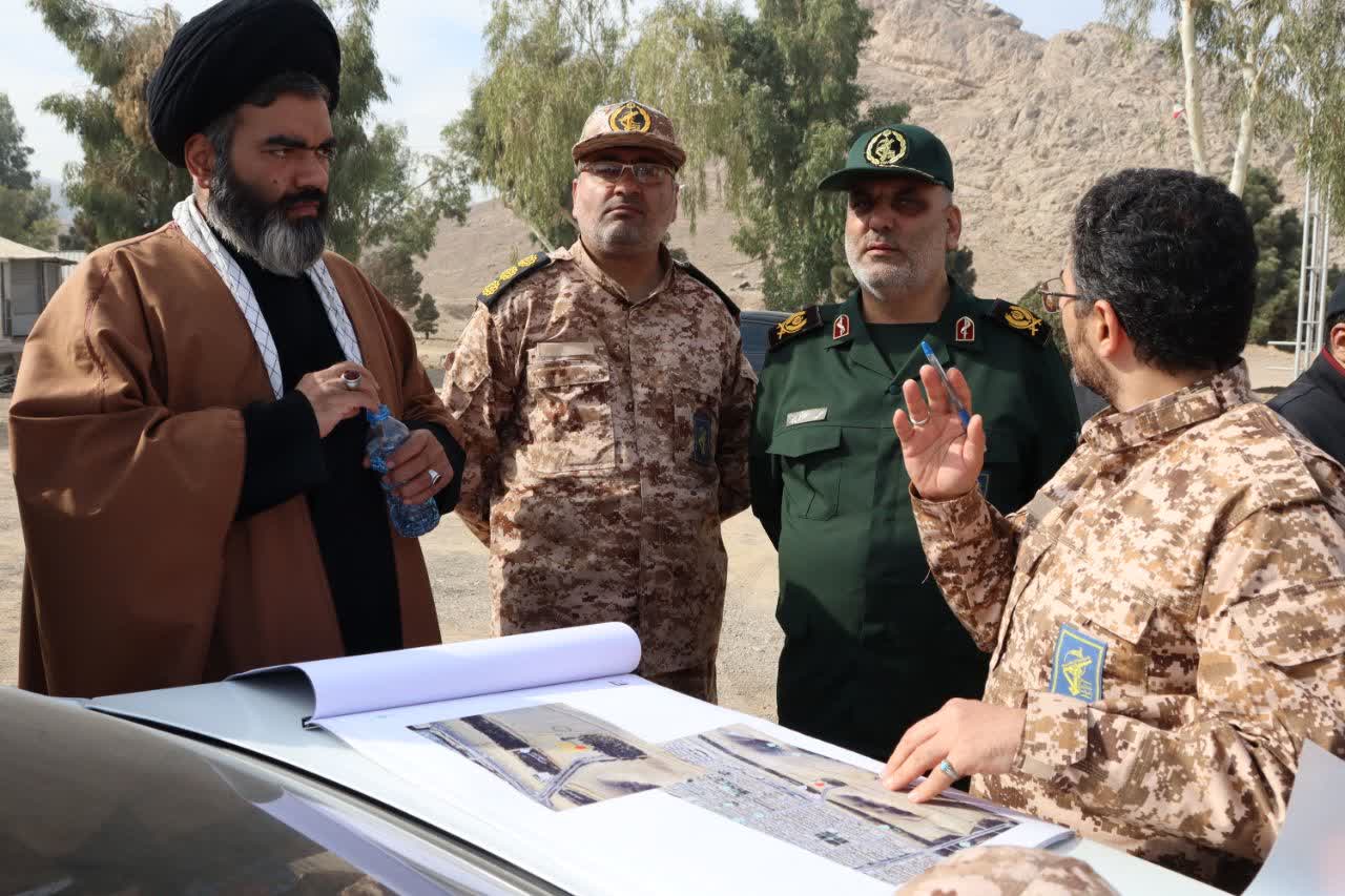 بازدید-سردار-هاشمی‌پور-و-مسئولان-شهرستان-از-پروژه-صحن-بزرگ-شهدای-گمنام-بهارستان