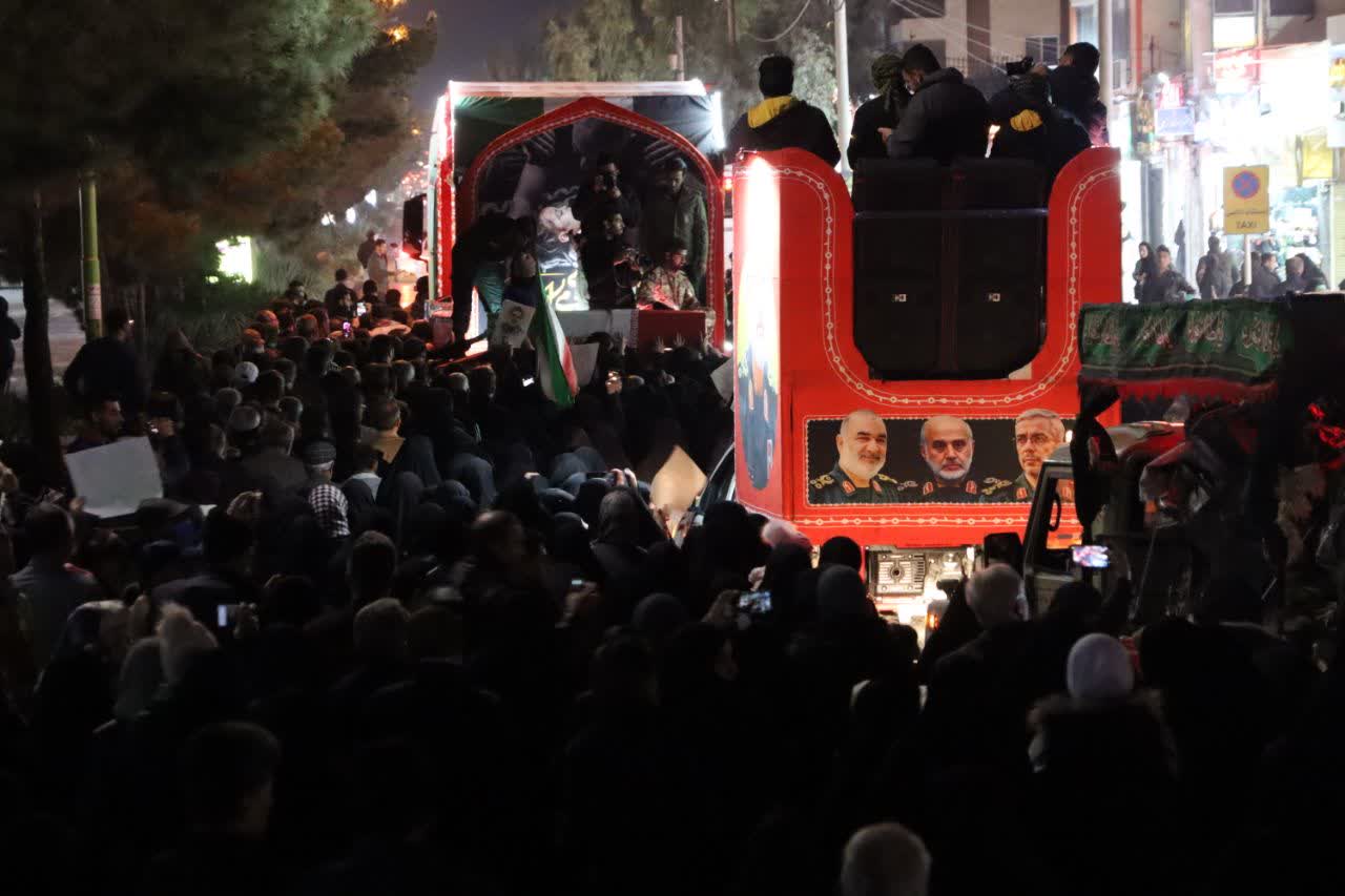 گزارش-تصویری---کاروان-اهالی-بهشت-وارد-بهارستان-شد