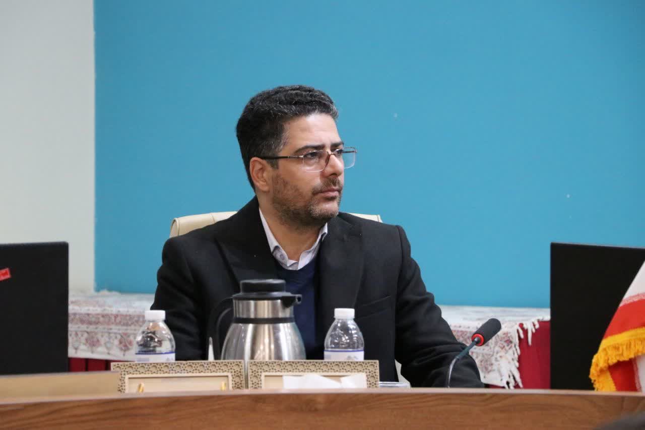 حضور-محمد-مهدی-فردوسی-شهردار-بهارستان-در-همایش-شهرداران-استان-اصفهان