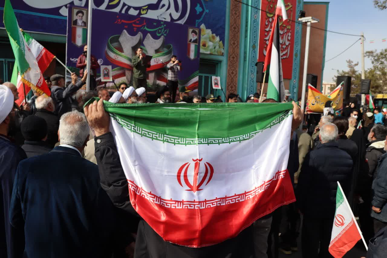 حماسه-حضور-در-بهارستان؛-تجلی-اتحاد-و-ایستادگی-مردم